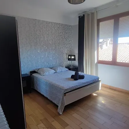 Accommodatie bij particulieren Luxurieux Gris *