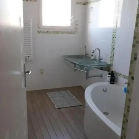 Luxurieux Gris * Perpignan