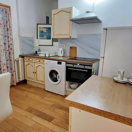 Luxurieux Gris Habitación en casa particular *